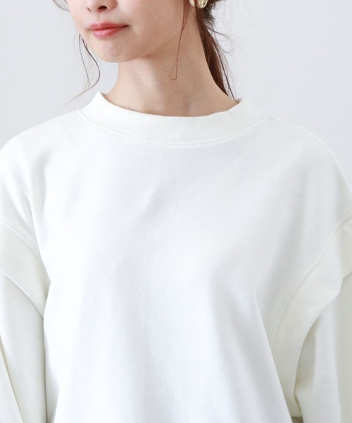 archives（アルシーヴ）の「肩デザインスウェット（スウェット・レディース・オフホワイト/グリーン/ブルー/マスタード・MEDIUM）」の12枚目の写真