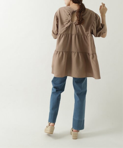 RAY CASSIN（レイカズン）の「リネンタッチティアードブラウス（シャツ/ブラウス・レディース・ブラウン/オフホワイト/ブルー・FREE）」の11枚目の写真