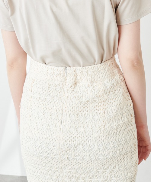 natural couture（ナチュラルクチュール）の「透かし編みレーススカート（スカート・レディース・ブラック/オレンジ/アイボリー・FREE）」の4枚目の写真