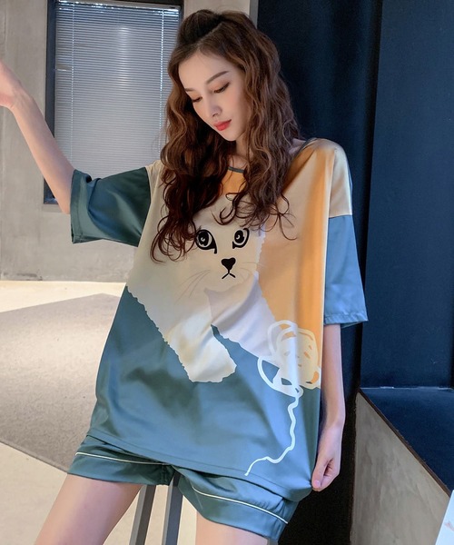 OSYAREVO(オシャレボ)の「キャットプリント ビッグT セットルームウェア(ルームウェア/パジャマ・レディース・グリーン・ONESIZE)」の11枚目の写真