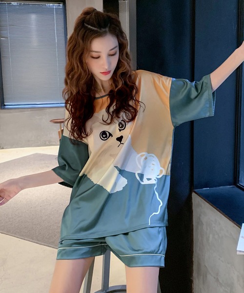 OSYAREVO(オシャレボ)の「キャットプリント ビッグT セットルームウェア(ルームウェア/パジャマ・レディース・グリーン・ONESIZE)」の13枚目の写真