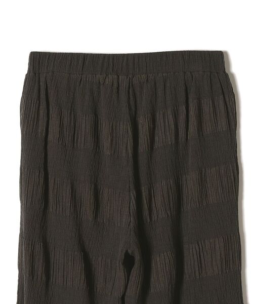 SHIPS（シップス）の「シャーリングギャザーパンツ（その他パンツ・レディース・ベージュ/ダークグレー/ライトグリーン・ONE SIZE）」の8枚目の写真