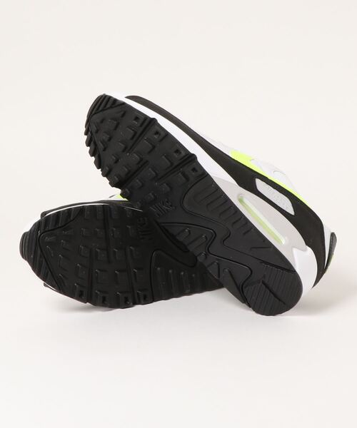 NIKE(ナイキ)の「【NIKE】CZ1846-100 Nike Air Max 90(スニーカー・メンズ・ホワイト・27cm/28cm/26.5cm/27.5cm)」の3枚目の写真