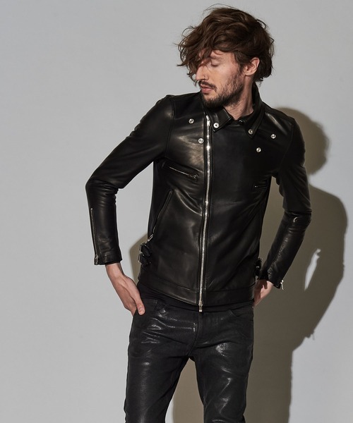 NO ID.（ノーアイディ）の「オイルドホースレザーWライダースJKT（ライダースジャケット・メンズ・ブラック/ダークネイビー・1/3/2）」の12枚目の写真