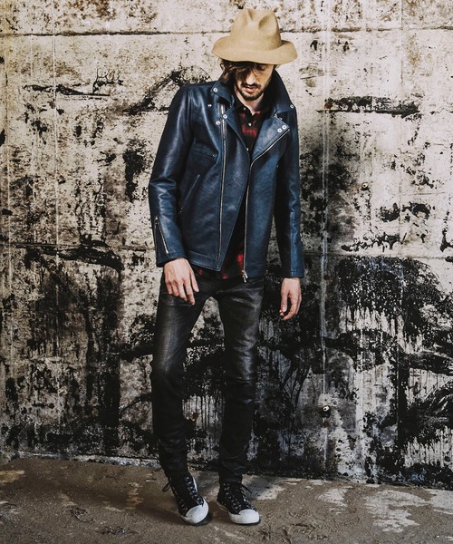 NO ID.（ノーアイディ）の「オイルドホースレザーWライダースJKT（ライダースジャケット・メンズ・ブラック/ダークネイビー・1/3/2）」の19枚目の写真