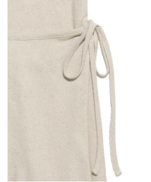 KIIRA(キーラ)の「Kiira BRUSH WRAP OP(ワンピース・レディース・ベージュ/ブラック・ONE SIZE)」の8枚目の写真