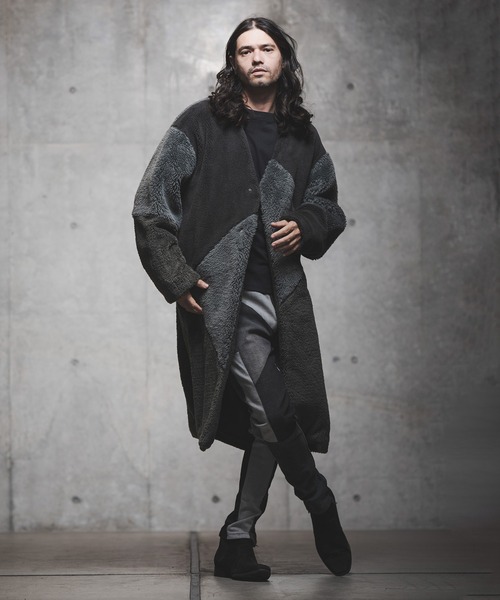 GLIMCLAP（グリムクラップ）の「mj8035-Shaggy material patchwork design coat コート（ノーカラーコート・メンズ・チャコール/ブラック/キャメル・M/S/L）」の17枚目の写真