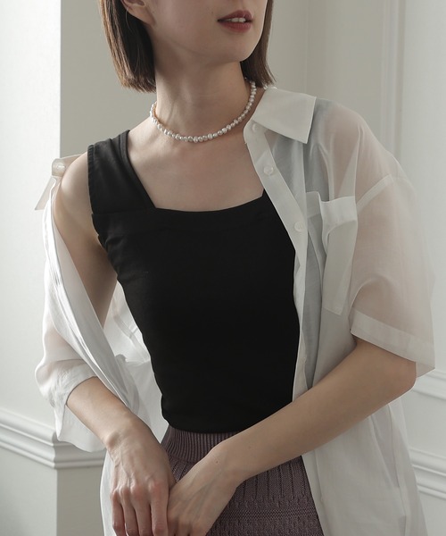 ElegChic(エレグシック)の「ブラ紐隠しインナータンクトップ(タンクトップ・レディース・チャコールグレー/オフホワイト/ブラック・L/4L/M/XL/XXL)」の1枚目の写真