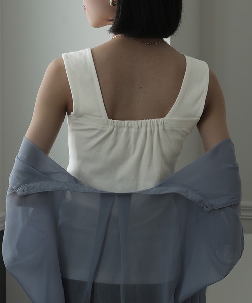 ElegChic(エレグシック)の「ブラ紐隠しインナータンクトップ(タンクトップ・レディース・チャコールグレー/オフホワイト/ブラック・L/4L/M/XL/XXL)」の10枚目の写真
