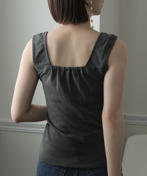 ElegChic(エレグシック)の「ブラ紐隠しインナータンクトップ(タンクトップ・レディース・チャコールグレー/オフホワイト/ブラック・L/4L/M/XL/XXL)」の14枚目の写真