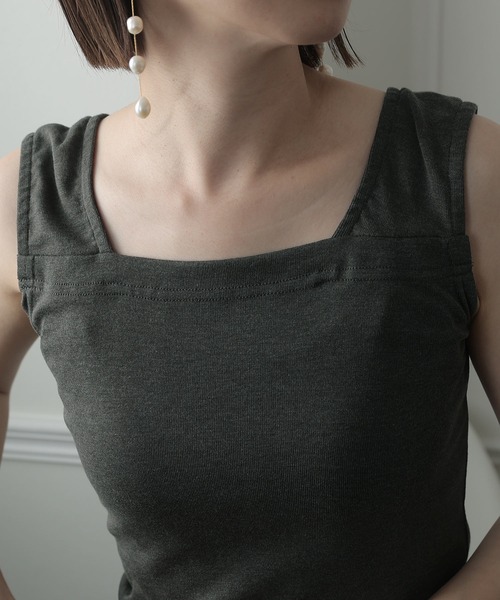 ElegChic(エレグシック)の「ブラ紐隠しインナータンクトップ(タンクトップ・レディース・チャコールグレー/オフホワイト/ブラック・L/4L/M/XL/XXL)」の16枚目の写真