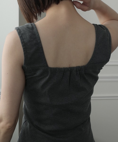 ElegChic(エレグシック)の「ブラ紐隠しインナータンクトップ(タンクトップ・レディース・チャコールグレー/オフホワイト/ブラック・L/4L/M/XL/XXL)」の17枚目の写真