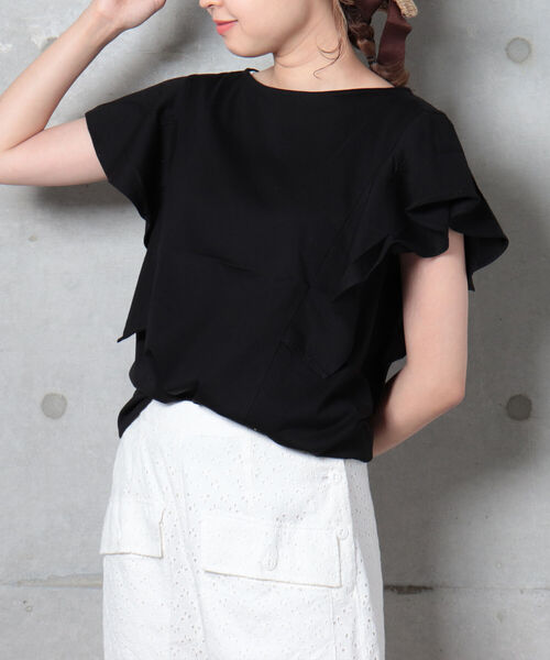 fredy repit（フレディレピ）の「【WEB限定】ラッフルフリル袖Tシャツ（Tシャツ/カットソー・レディース・ブラック/オフホワイト/マスタード・38）」の3枚目の写真