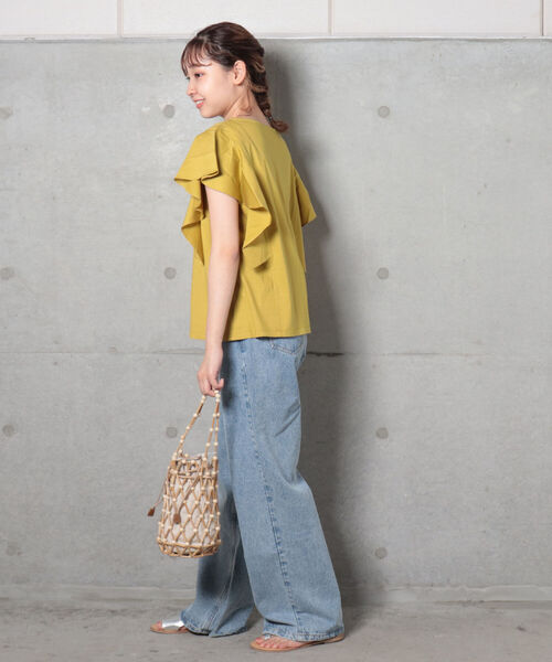 fredy repit（フレディレピ）の「【WEB限定】ラッフルフリル袖Tシャツ（Tシャツ/カットソー・レディース・ブラック/オフホワイト/マスタード・38）」の14枚目の写真