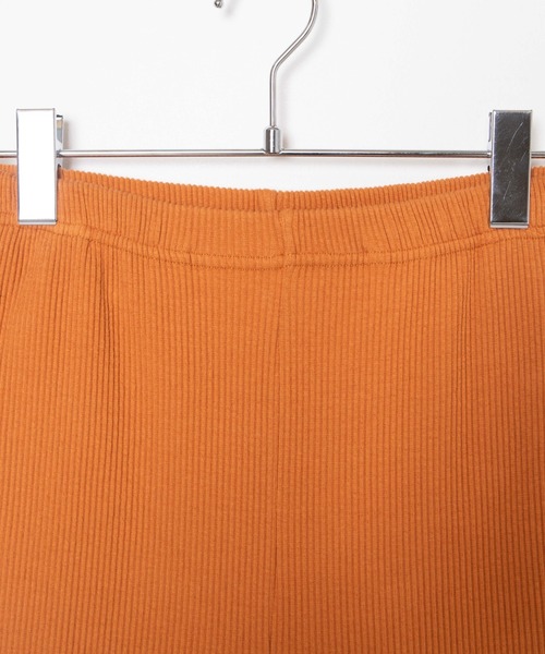 WEGO(ウィゴー)の「WEGO/カットオフリブフレアパンツ(スラックス・レディース・ブラック/オレンジ・SMALL/MEDIUM)」の16枚目の写真