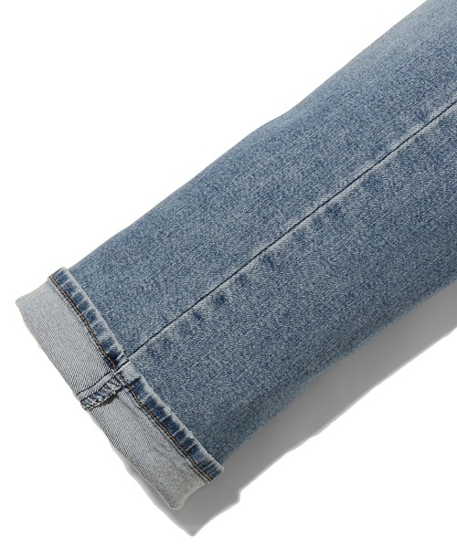 Levi's（リーバイス）の「HIGH WAISTED CROP フレア NIP AT THE BUD（デニムパンツ・レディース・ライトインディゴブルー・28inch/24inch/23inch/27inch/26inch/30inch/25inch）」の11枚目の写真
