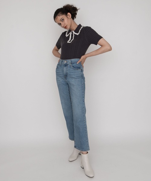 Levi's（リーバイス）の「HIGH WAISTED CROP フレア NIP AT THE BUD（デニムパンツ・レディース・ライトインディゴブルー・28inch/24inch/23inch/27inch/26inch/30inch/25inch）」の18枚目の写真