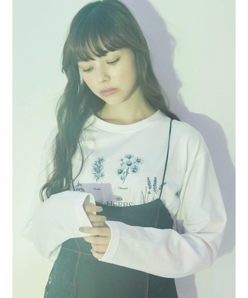 merry jenny（メリージェニー）の「HERB Tea long Tee（Tシャツ/カットソー・レディース・ブラック/ベージュ/オフホワイト・FREE）」の22枚目の写真