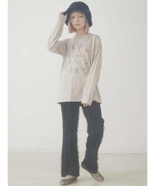 merry jenny（メリージェニー）の「HERB Tea long Tee（Tシャツ/カットソー・レディース・ブラック/ベージュ/オフホワイト・FREE）」の14枚目の写真