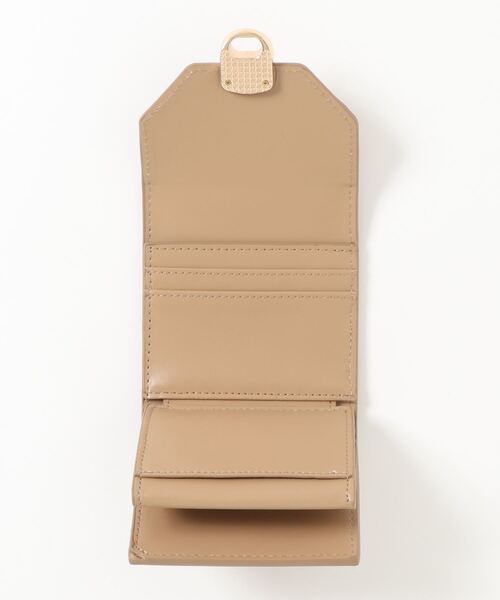 VENCEEXCHANGE（ヴァンスエクスチェンジ）の「【WEB限定】ひねり金具三つ折り財布（財布・レディース・ブラック/ブラウン/ベージュ/オフホワイト・FREE）」の7枚目の写真