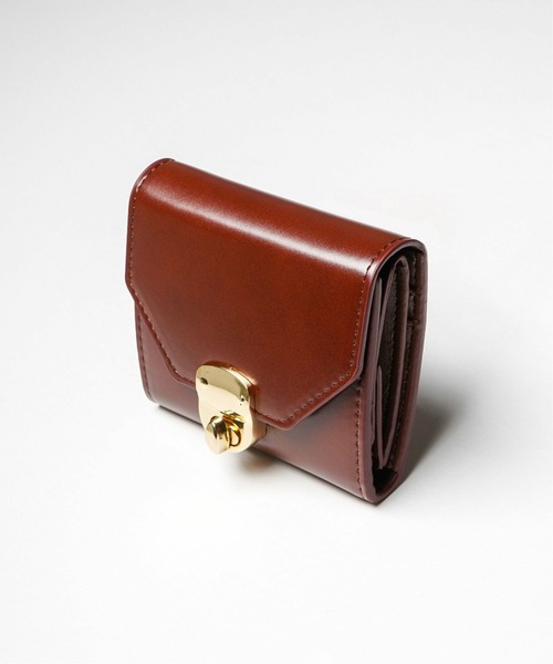 VENCEEXCHANGE（ヴァンスエクスチェンジ）の「【WEB限定】ひねり金具三つ折り財布（財布・レディース・ブラック/ブラウン/ベージュ/オフホワイト・FREE）」の3枚目の写真