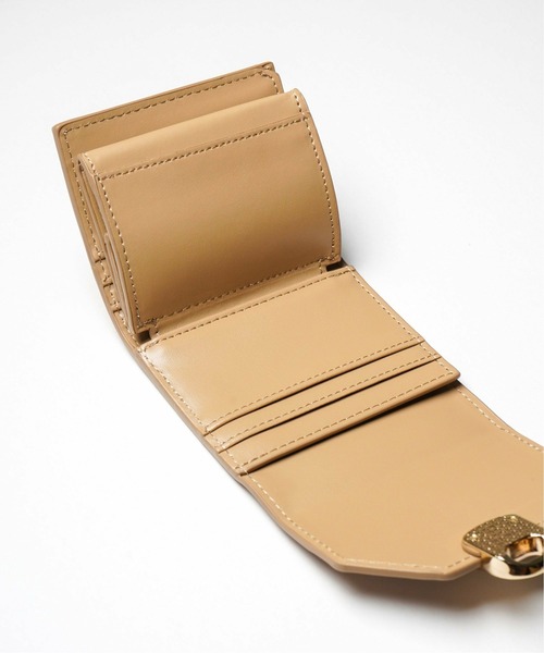 VENCEEXCHANGE（ヴァンスエクスチェンジ）の「【WEB限定】ひねり金具三つ折り財布（財布・レディース・ブラック/ブラウン/ベージュ/オフホワイト・FREE）」の16枚目の写真