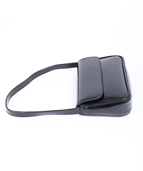 WC（ダブル シー）の「エナメルワンハンドルバッグ（ハンドバッグ・レディース・ブラック/ベージュ・FREE）」の5枚目の写真