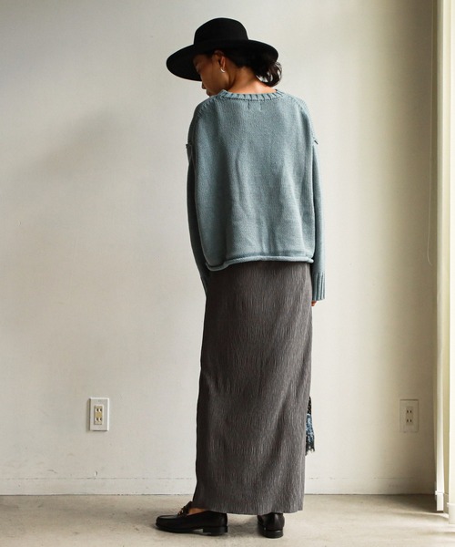 feepur（フェピュール）の「【セルフカット】クレープカットソータイトスカート（スカート・レディース・チャコールグレー/ブラック/モカ/オリーブ・MEDIUM）」の6枚目の写真