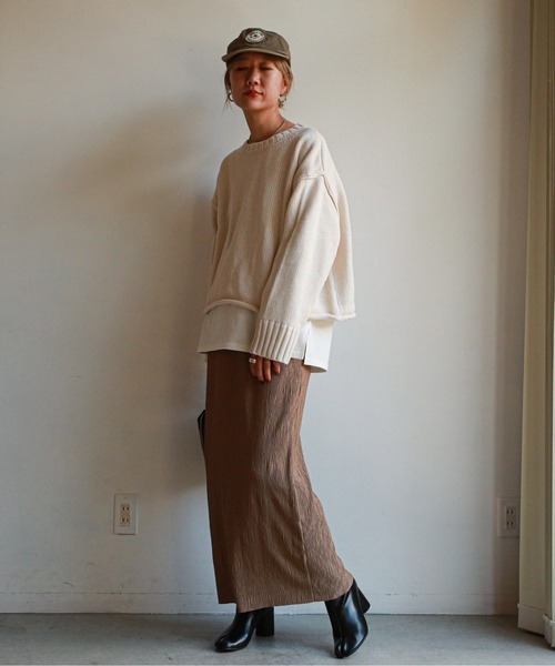 feepur（フェピュール）の「【セルフカット】クレープカットソータイトスカート（スカート・レディース・チャコールグレー/ブラック/モカ/オリーブ・MEDIUM）」の13枚目の写真