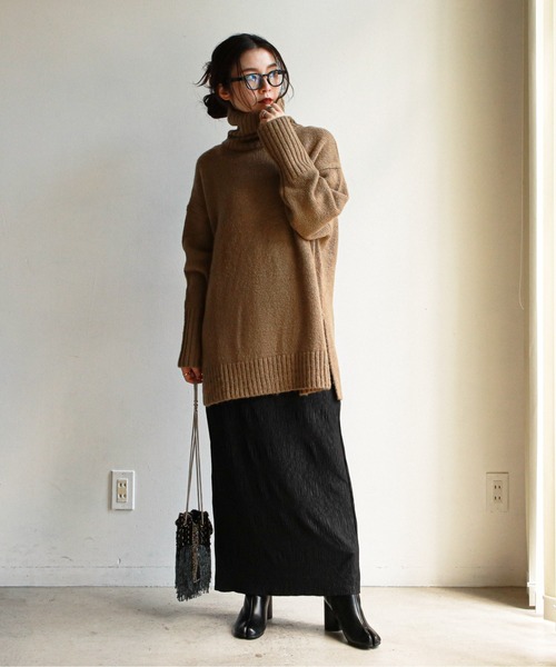 feepur（フェピュール）の「【セルフカット】クレープカットソータイトスカート（スカート・レディース・チャコールグレー/ブラック/モカ/オリーブ・MEDIUM）」の7枚目の写真