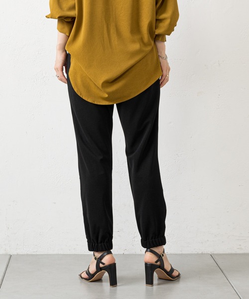 prose verse（プロズヴェール）の「裾シャーリングジョーゼットパンツ（カーゴパンツ・レディース・ブラック/モカ・MEDIUM/LARGE）」の16枚目の写真