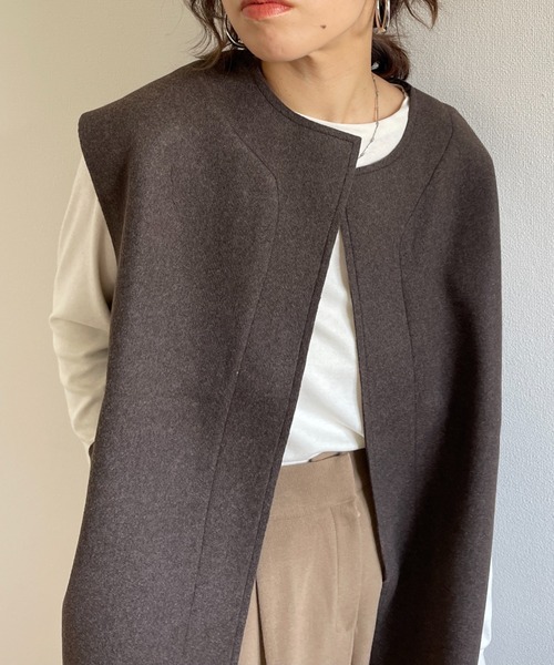 wee9s(ウィークス)の「wool blend box vest / ウールブレンドボックスシルエットポケット付きベスト(ベスト・レディース・ベージュ/ブラウン・FREE)」の10枚目の写真
