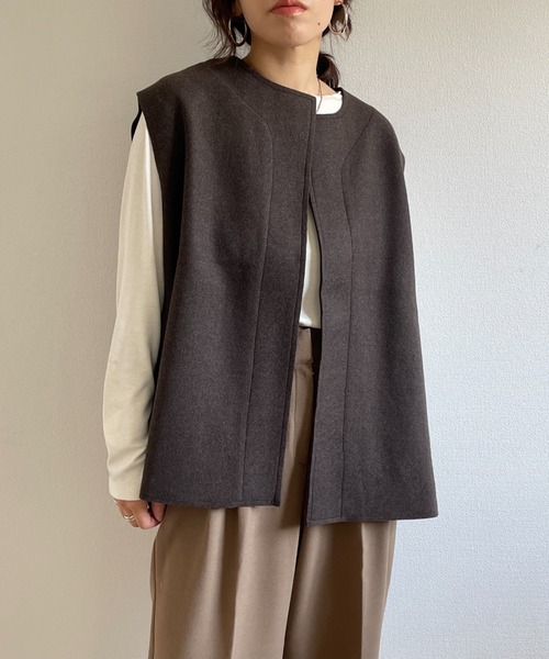 wee9s(ウィークス)の「wool blend box vest / ウールブレンドボックスシルエットポケット付きベスト(ベスト・レディース・ベージュ/ブラウン・FREE)」の8枚目の写真