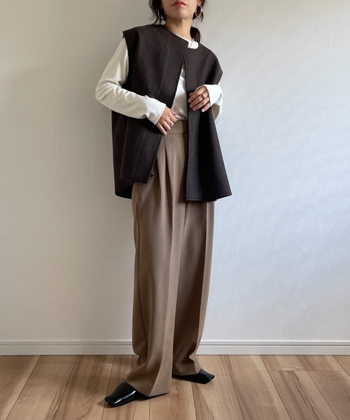 wee9s(ウィークス)の「wool blend box vest / ウールブレンドボックスシルエットポケット付きベスト(ベスト・レディース・ベージュ/ブラウン・FREE)」の7枚目の写真