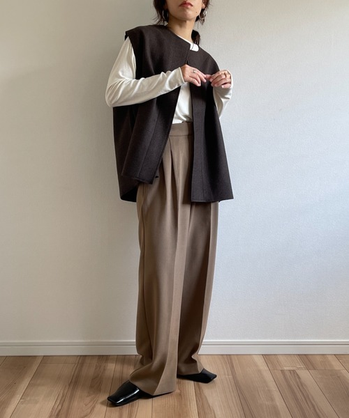 wee9s(ウィークス)の「wool blend box vest / ウールブレンドボックスシルエットポケット付きベスト(ベスト・レディース・ベージュ/ブラウン・FREE)」の13枚目の写真