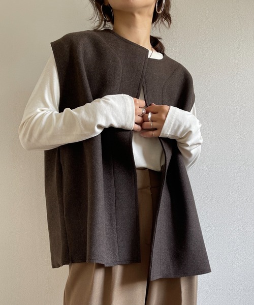 wee9s(ウィークス)の「wool blend box vest / ウールブレンドボックスシルエットポケット付きベスト(ベスト・レディース・ベージュ/ブラウン・FREE)」の3枚目の写真