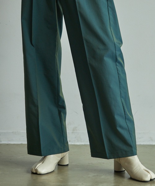 VACANCY（ヴァカンシー）の「SET UPタマムシストレートパンツ（その他パンツ・レディース・グリーン/ボルドー・FREE/MEDIUM/TALL）」の22枚目の写真