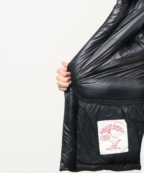 BURLAP OUTFITTER（バーラップアウトフィッター）の「BURLAP OUTFITTER/バーラップアウトフィッター SCALA PARKA ダウンジャケット コーデュラ 軽量 パッカブル（ダウンジャケット/コート・メンズ・オリーブ/ブラック・M/L）」の5枚目の写真