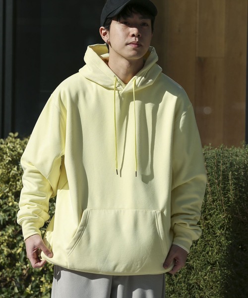 SENSE OF PLACE by URBAN RESEARCH（センスオブプレイスバイアーバンリサーチ）の「エコスエードカラースウェットパーカ（パーカー・メンズ・ベージュ/ライトカーキ/チャコールグレー/ブルー/ライトベージュ/ブラウン/イエロー/ミント・LARGE/MEDIUM/X-LARGE）」の8枚目の写真