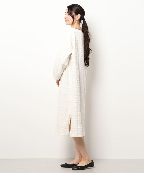 PICCIN（ピッチン）の「ケーブルキルトカフタンワンピース（ワンピース・レディース・ネイビー/オフホワイト・M/L）」の14枚目の写真