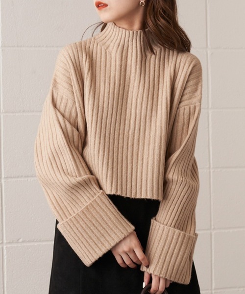 Chico（チコ）の「【新色追加】ショート丈ボトルネックワイドリブニット（ニット/セーター・レディース・アイボリー/ブラック/グレイッシュベージュ/ブラウン/ブラウン系その他2/ブラック系その他2/ライトブルー・FREE）」の6枚目の写真