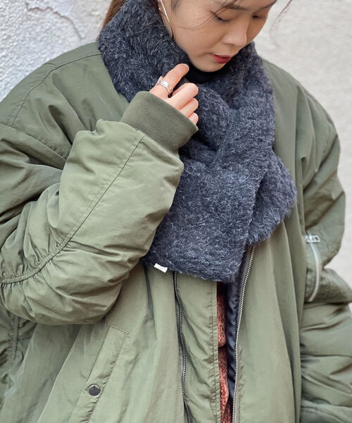 COLD BREAKER(コールドブレーカー)の「【COLDBREAKER/コールドブレーカー】Tubular Scarf 差し込みマフラー(マフラー・メンズ・ベージュ/チャコールグレー/ダークブラウン・FREE)」の15枚目の写真