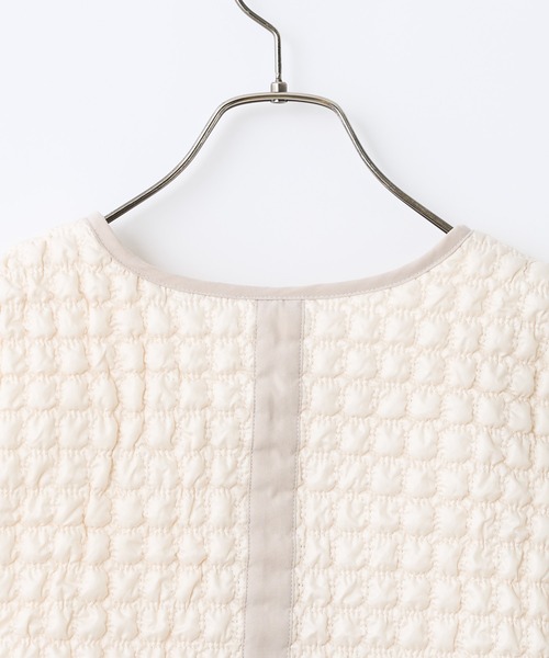 CIAOPANIC（チャオパニック）の「キルティングショートベスト（ベスト・レディース・ホワイト/ブラック・FREE）」の4枚目の写真