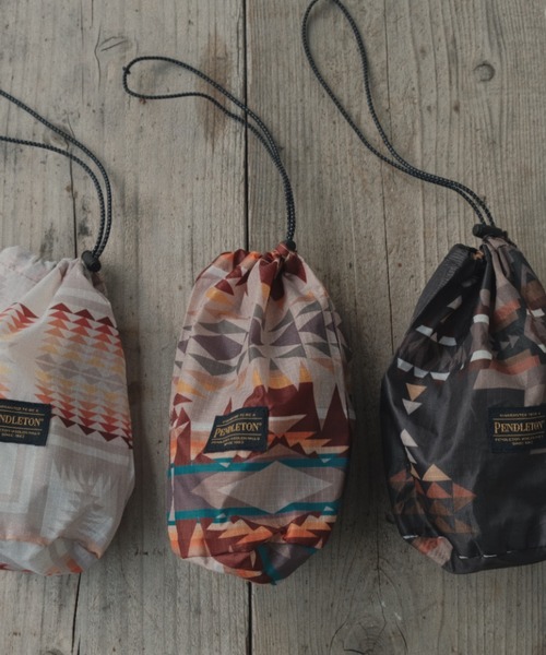 PENDLETON(ペンドルトン)の「【PENDLETON × YURIE / ペンドルトン × ユリエ 】 REVERSIBLE SAUNA HAT リバーシブル サウナ ハット 収納ポーチ(ハット・メンズ・ブラウン/グレー/オフホワイト・FREE)」の9枚目の写真