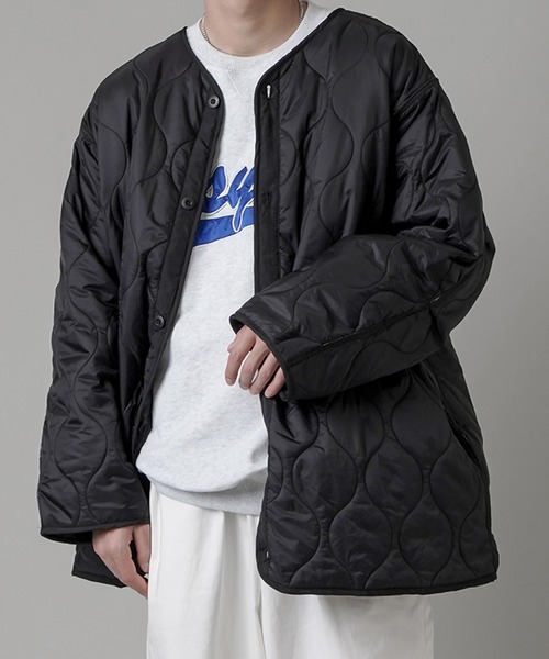 SPINNS（スピンズ）の「ビッグシルエット キルティングライナージャケット（ミリタリージャケット・メンズ・ブラック/カーキ・ONESIZE）」の2枚目の写真