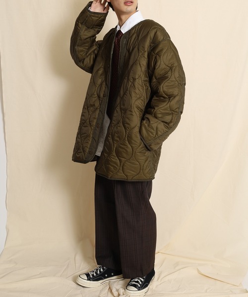 SPINNS（スピンズ）の「ビッグシルエット キルティングライナージャケット（ミリタリージャケット・メンズ・ブラック/カーキ・ONESIZE）」の11枚目の写真