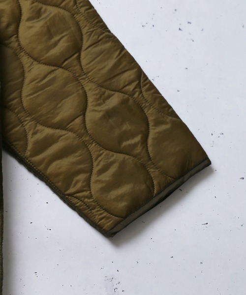 SPINNS（スピンズ）の「ビッグシルエット キルティングライナージャケット（ミリタリージャケット・メンズ・ブラック/カーキ・ONESIZE）」の22枚目の写真