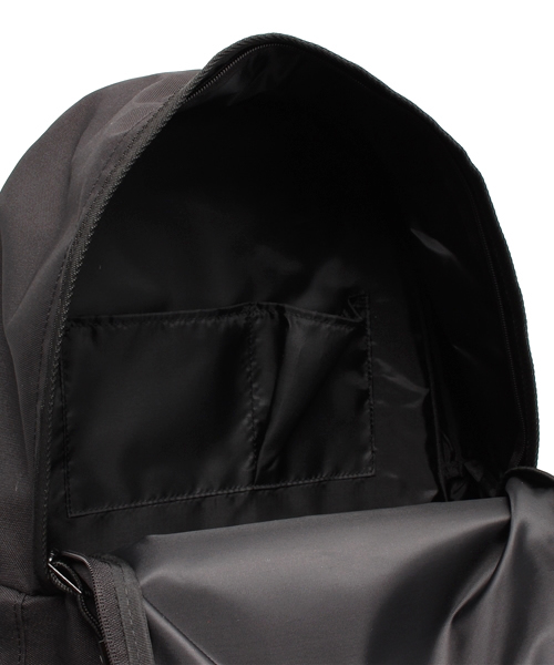 Dickies(ディッキーズ)の「WEGO/Dickiesベーシックデイパック(バックパック/リュック・メンズ・ブラック/ブルー/ネイビー/レッド・FREE)」の12枚目の写真