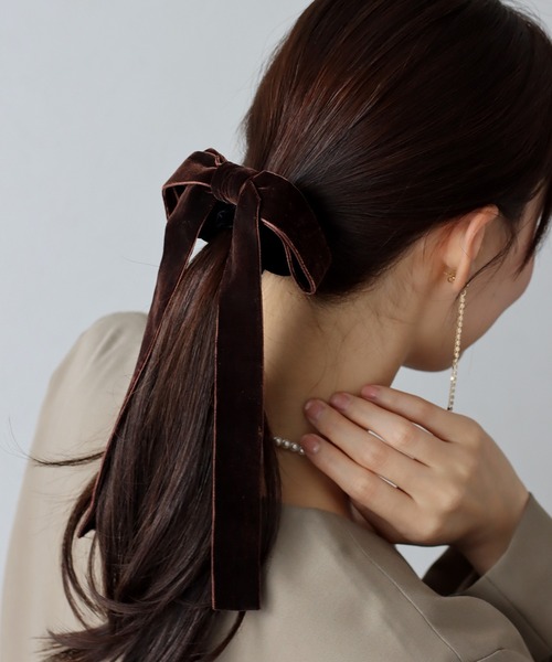 BLUEEAST（ブルーイースト）の「ロングベロアリボンシュシュ（シュシュ・レディース・ブラウン/カーキ/ブラック/ピンク/ネイビー/グレー・FREE）」の21枚目の写真