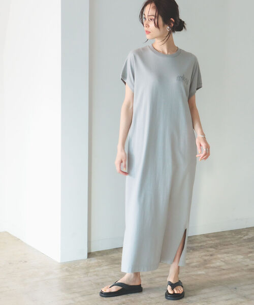 B:MING by BEAMS(ビーミングバイビームス)の「Manhattan Portage × B:MING by BEAMS / 別注 プリント ワンピース 22SS(ワンピース・レディース・ライトグレー/ブラック/ダークブラウン・SMALL/MEDIUM)」の5枚目の写真